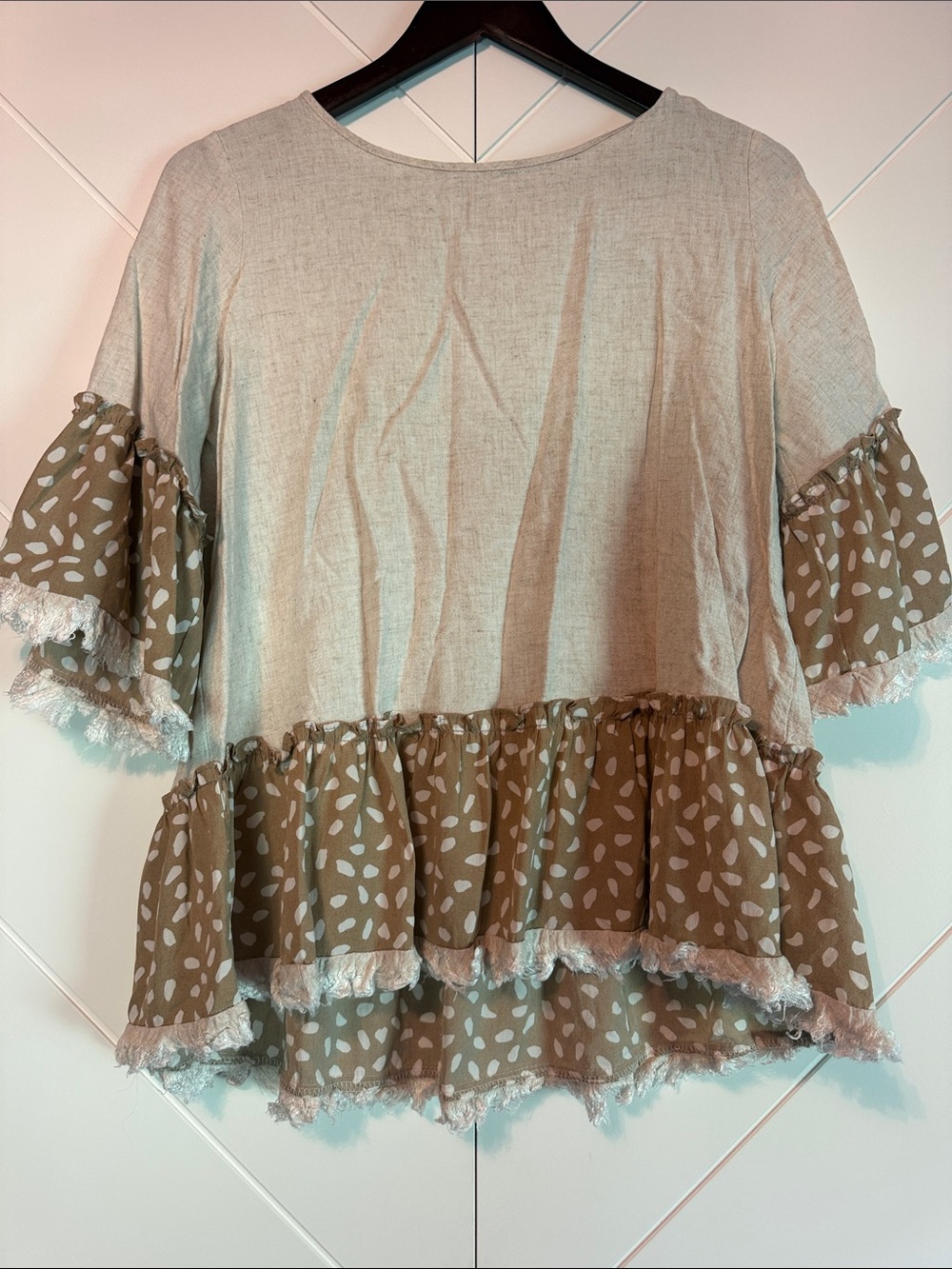 Umgee Taupe & Cream Tiered Ruffle Tunic